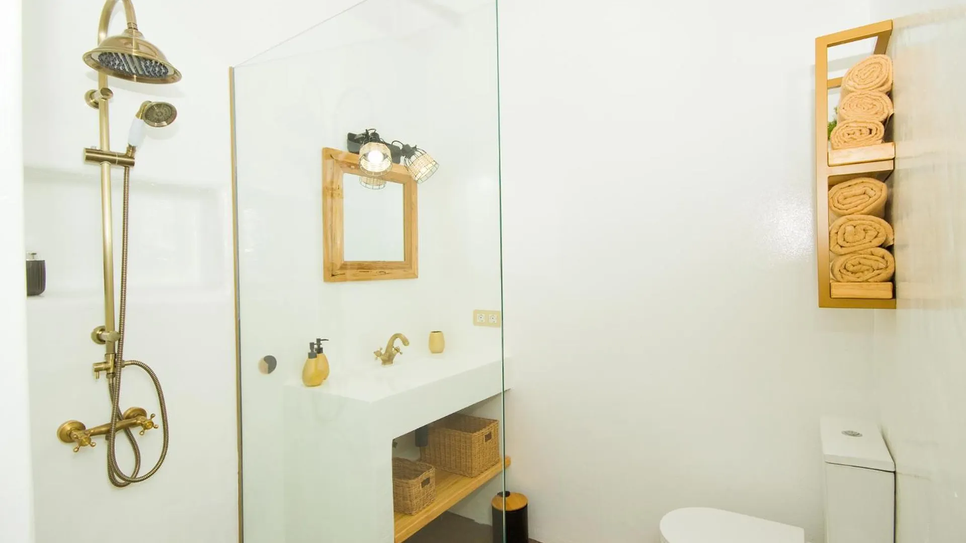 Apartman El Charco Lofts - By Az Rentals Arrecife